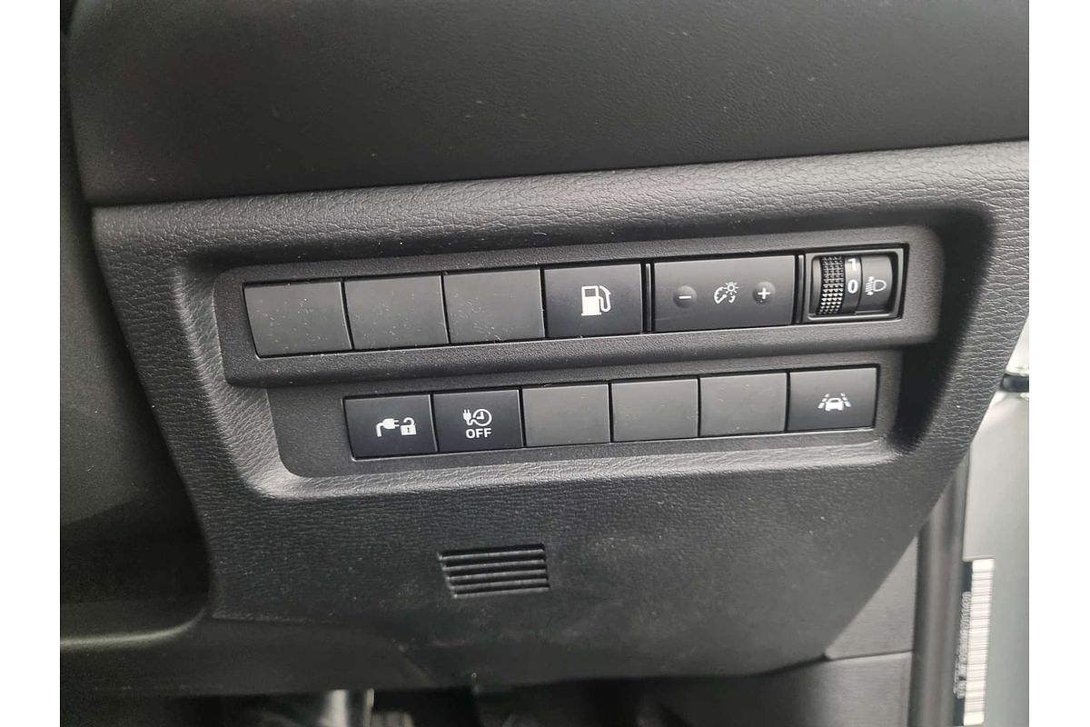 2025 Mitsubishi Outlander PHEV ES ZM