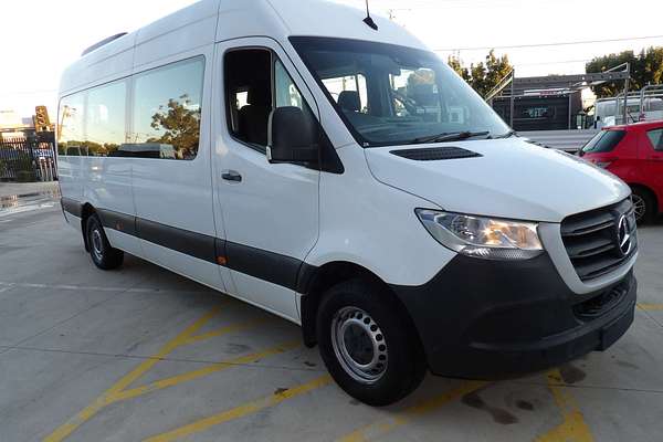2019 Mercedes-Benz Sprinter 416 Transfer VS30 MWB Low Roof