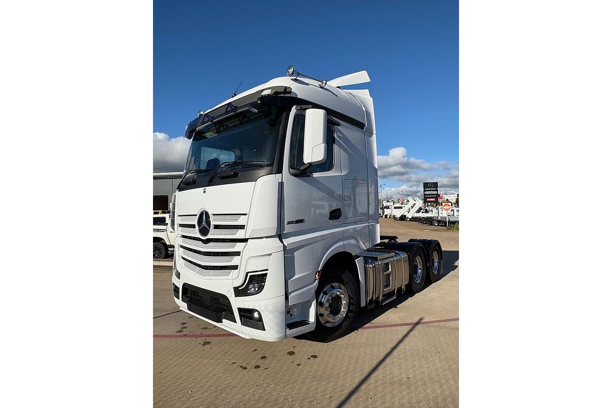 2024 Mercedes-Benz Actros 2658