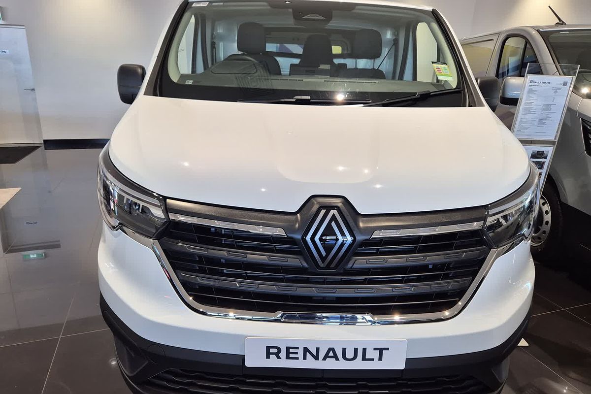 2025 Renault Trafic Pro X82 SWB Low Roof