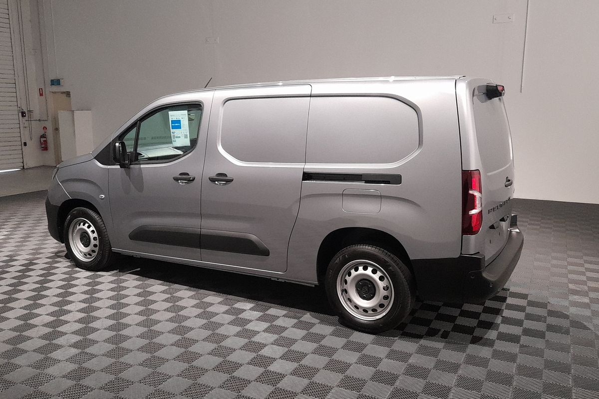 2025 Peugeot Partner Pro K9 LWB Low Roof