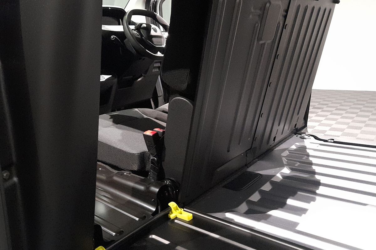 2025 Peugeot Partner Pro K9 LWB Low Roof