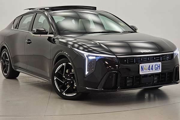 2025 Kia K4 GT-Line CL4m