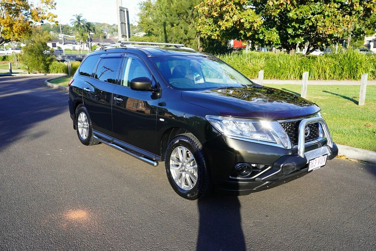 2015 Nissan Pathfinder ST N-TREK R52