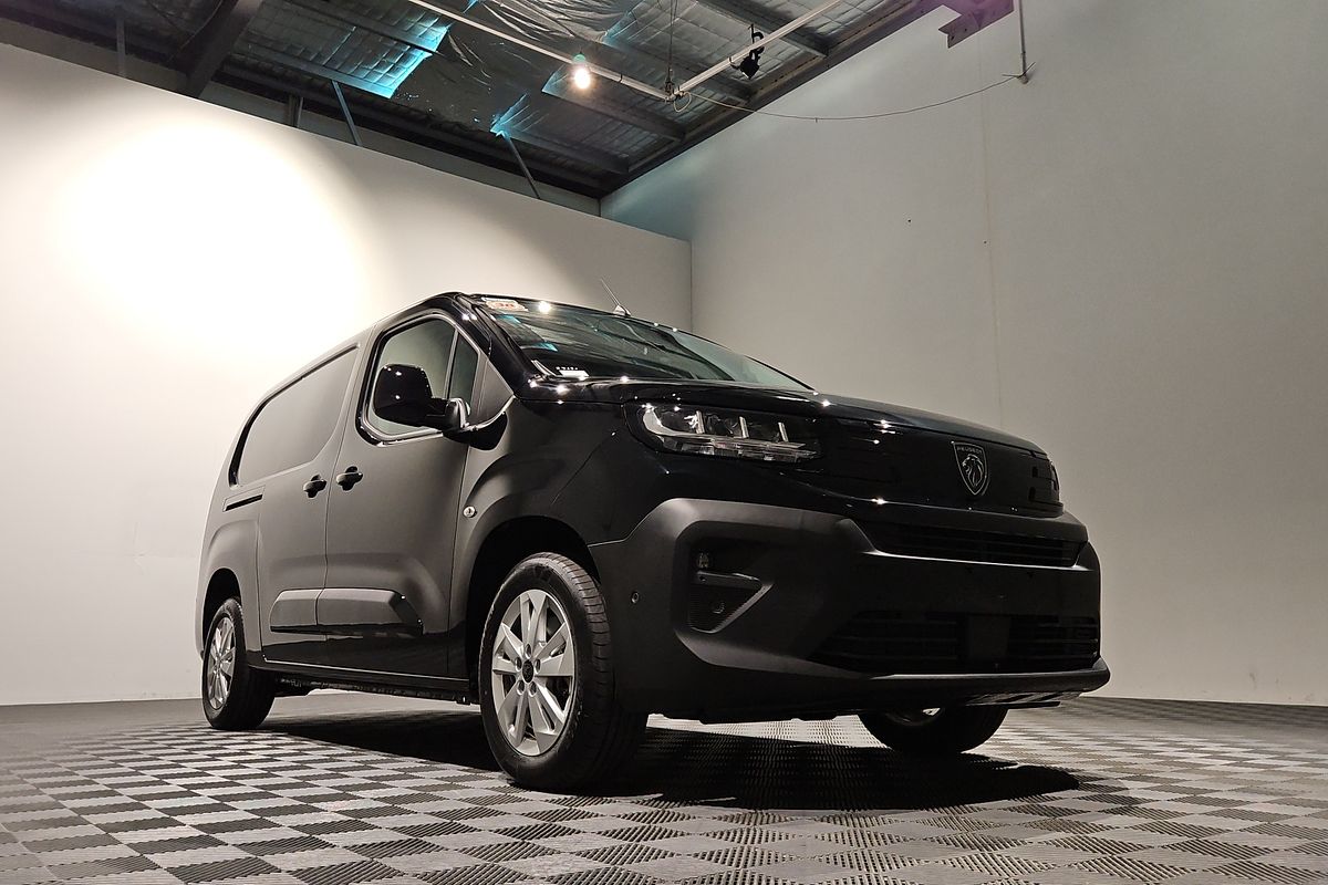 2025 Peugeot Partner Premium K9 LWB Low Roof