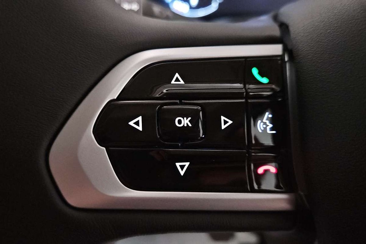 2025 Fiat Ducato Series 9 LWB Mid Roof image 6