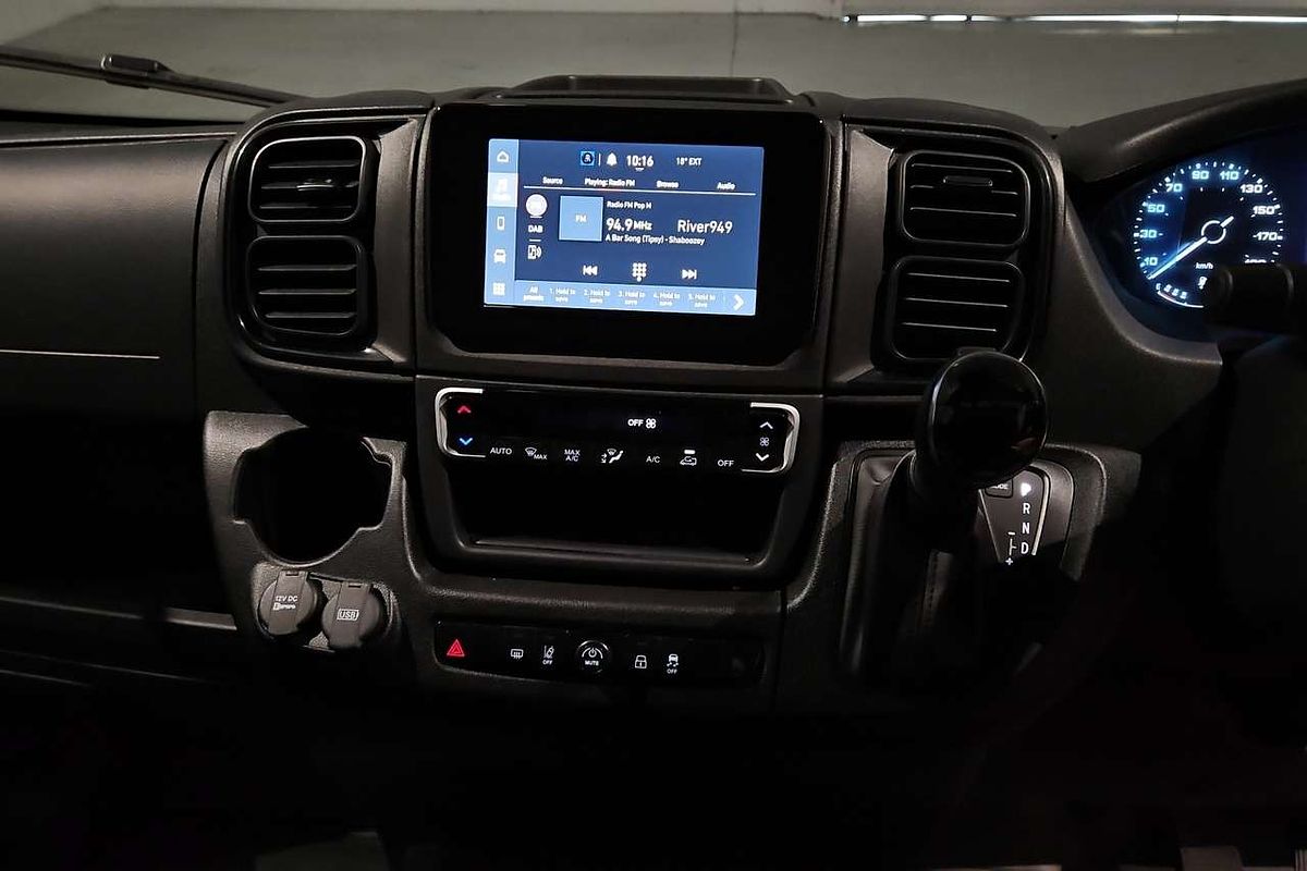 2025 Fiat Ducato Series 9 LWB Mid Roof image 17