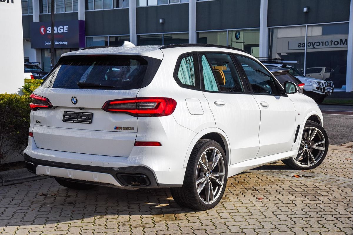 2021 BMW X5 M50i G05