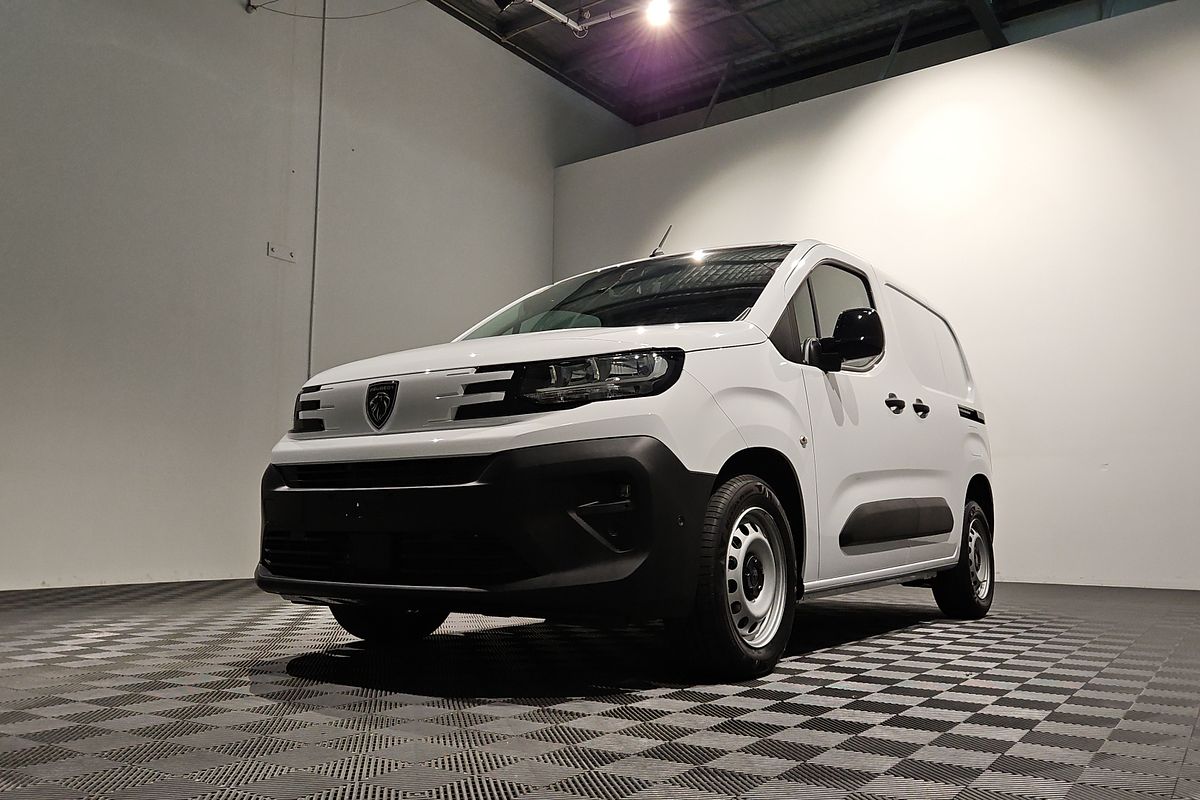 2025 Peugeot Partner Pro K9 SWB Low Roof
