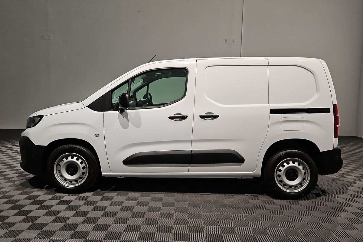 2025 Peugeot Partner Pro K9 SWB Low Roof
