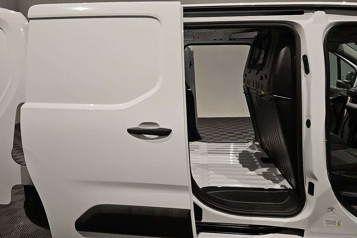 2025 Peugeot Partner Pro K9 SWB Low Roof