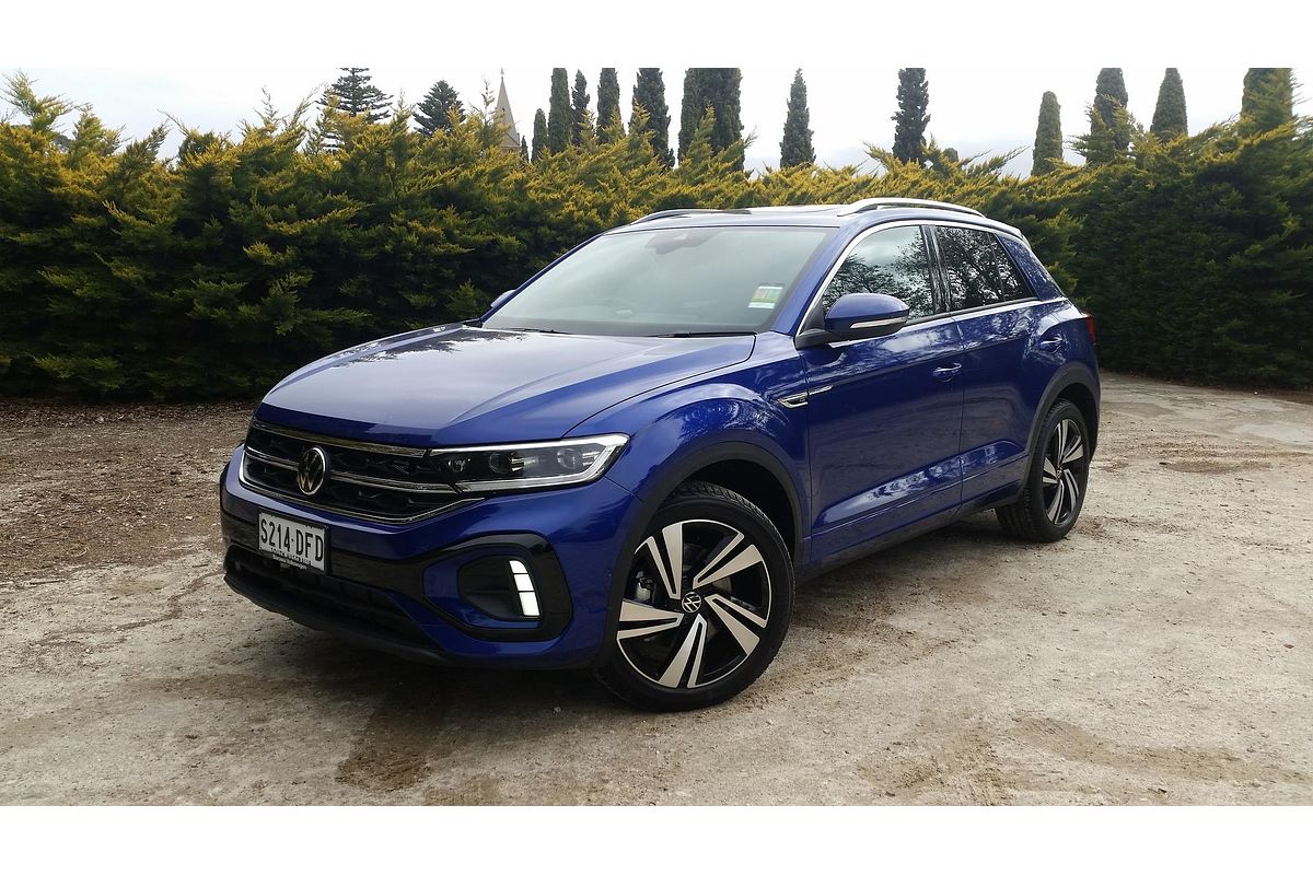 2025 Volkswagen T-Roc 140TSI R-Line D11