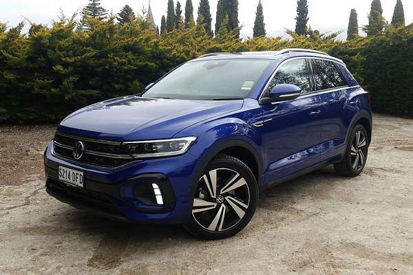 2025 Volkswagen T-Roc 140TSI R-Line D11