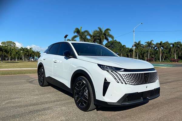 2025 Peugeot 3008 Allure Hybrid P64