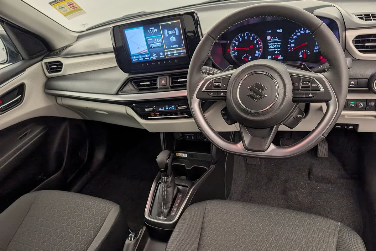 2025 Suzuki Swift Hybrid GLX UZ