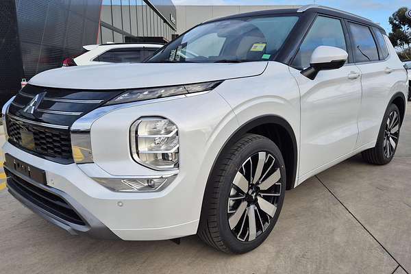 2026 Mitsubishi Outlander Exceed Tourer ZM