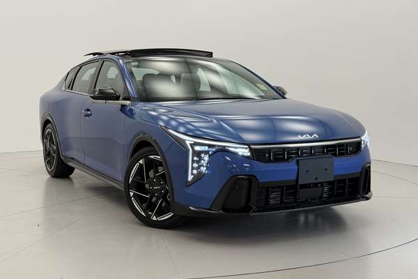 2025 Kia K4 GT-Line CL4m