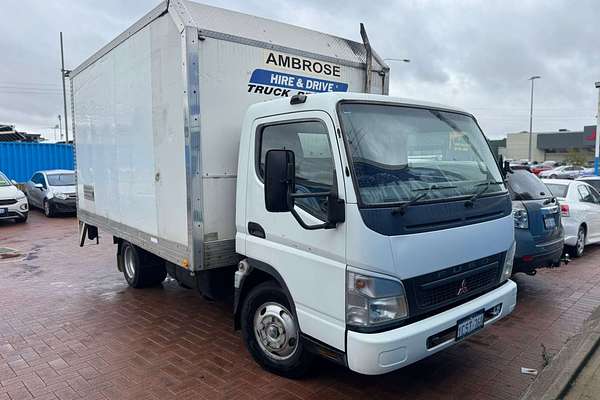 2006 Mitsubishi Canter FE84P 3.5 4x2 MWB