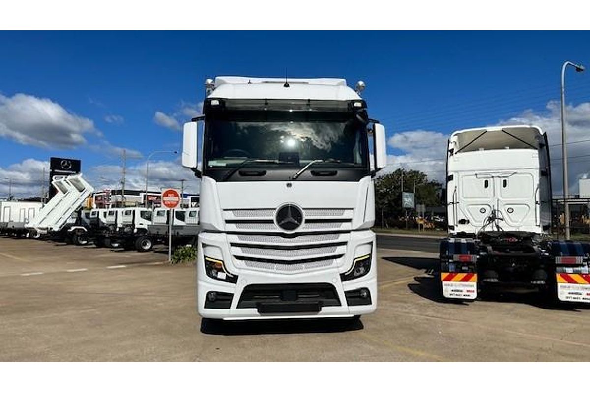 2024 Mercedes-Benz Actros 2658