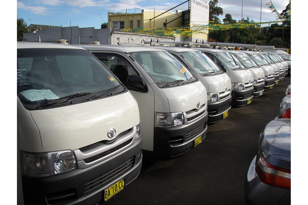 2018 Toyota Hiace SLWB KDH221R MY16