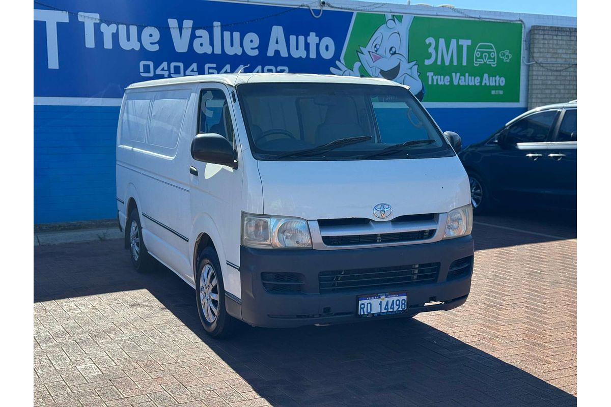 2006 Toyota Hiace TRH201R LWB