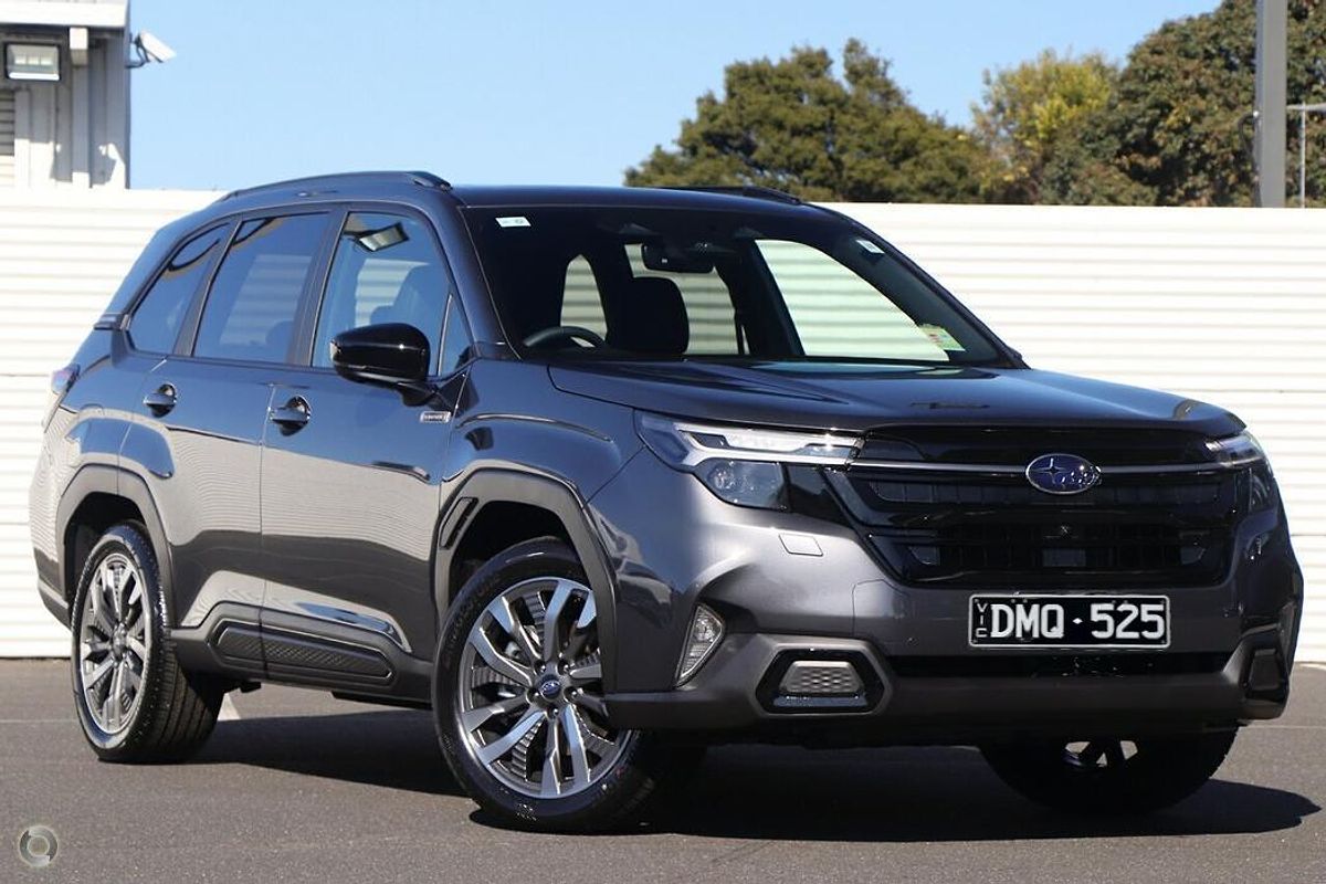 2026 Subaru Forester Hybrid Touring S6
