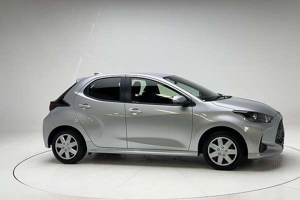 2024 Toyota Yaris Ascent Sport MXPA10R thumb-3