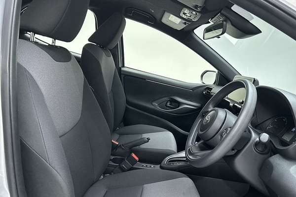 2024 Toyota Yaris Ascent Sport MXPA10R thumb-12