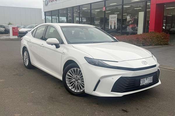 2025 Toyota Camry Ascent AXVH80R
