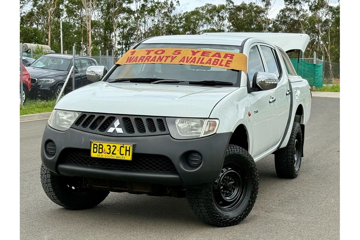 2009 Mitsubishi Triton GLX ML Rear Wheel Drive