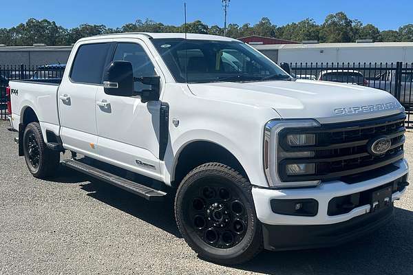 2023 Ford F350 Lariat 4X4
