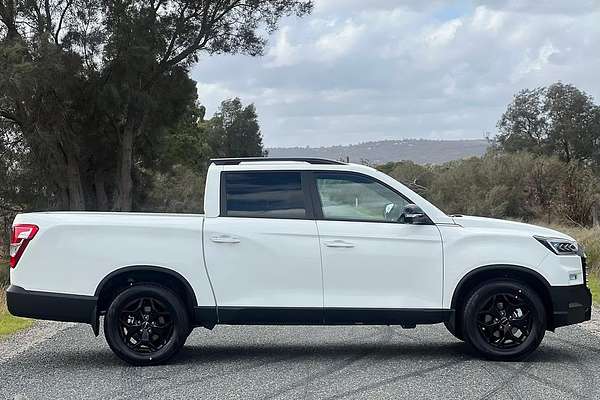 2026 KGM Musso Ultimate Q261 4X4 LWB thumb-14