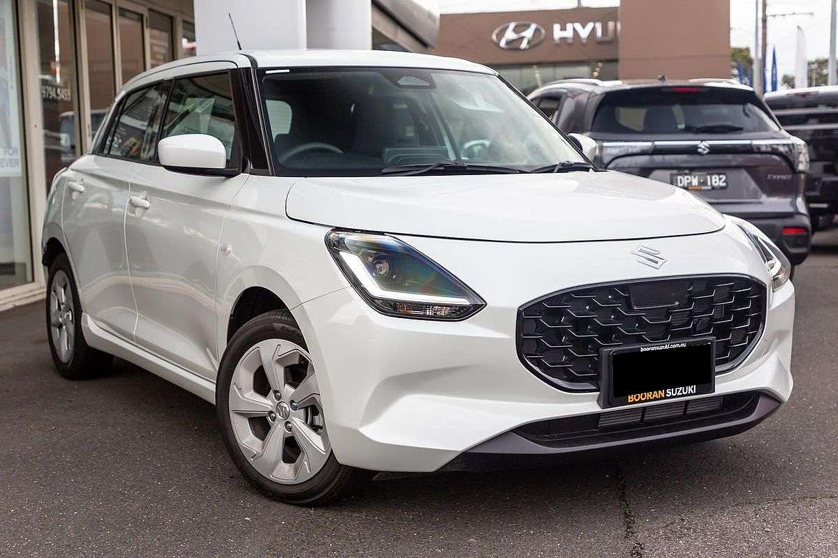 2025 Suzuki Swift Hybrid Plus UZ