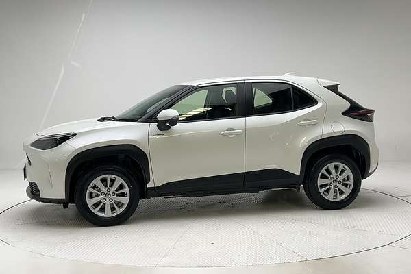 2022 Toyota Yaris Cross GX MXPJ15R thumb-6