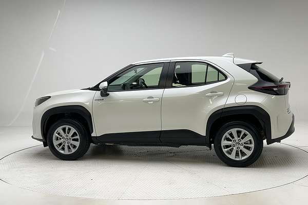 2022 Toyota Yaris Cross GX MXPJ15R thumb-7