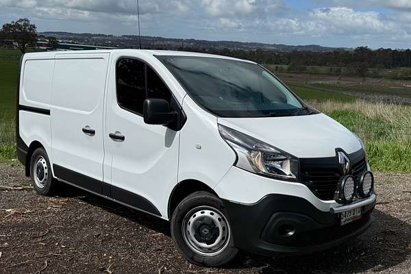2017 Renault Trafic 85kW X82 SWB Low Roof