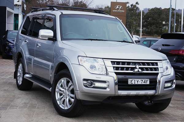 2020 Mitsubishi Pajero GLS NX