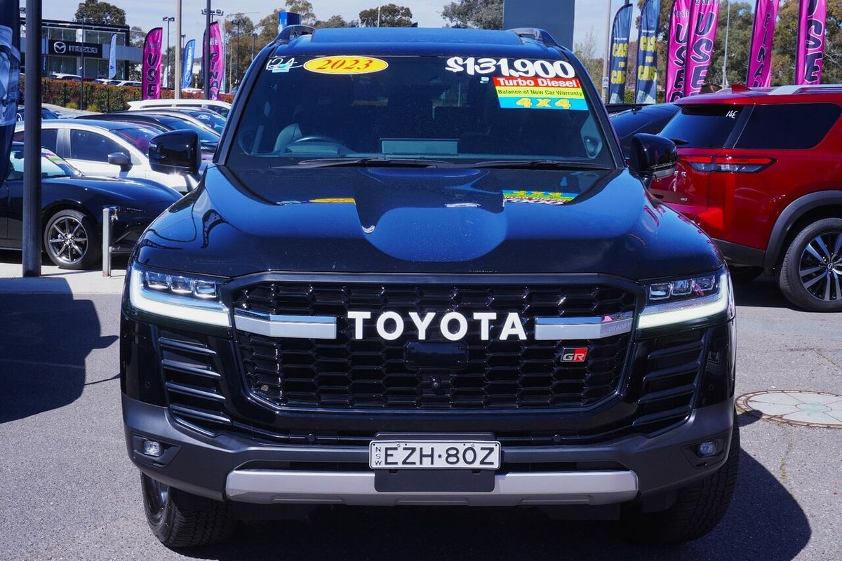 2023 Toyota Landcruiser GR Sport FJA300R