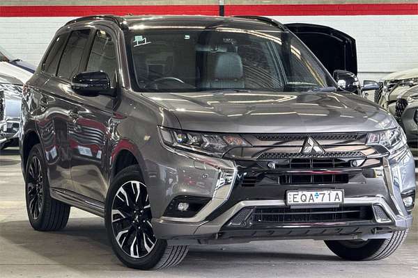 2021 Mitsubishi Outlander PHEV GSR ZL
