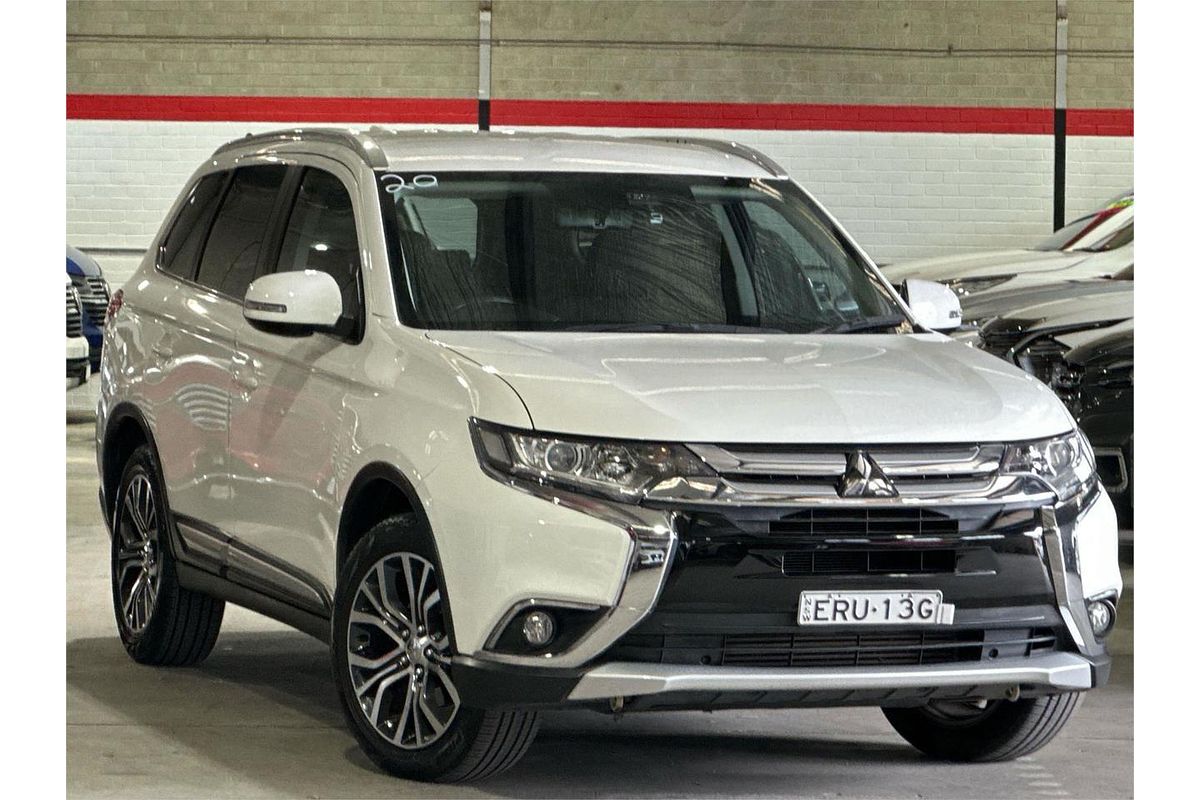 2017 Mitsubishi Outlander LS Safety Pack ZK