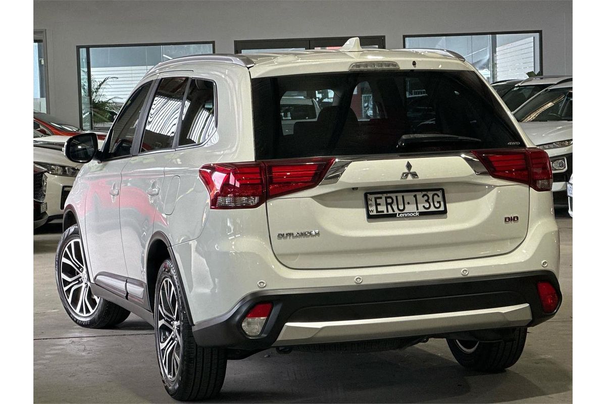 2017 Mitsubishi Outlander LS Safety Pack ZK