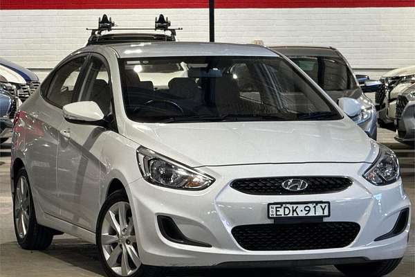 2019 Hyundai Accent Sport RB6