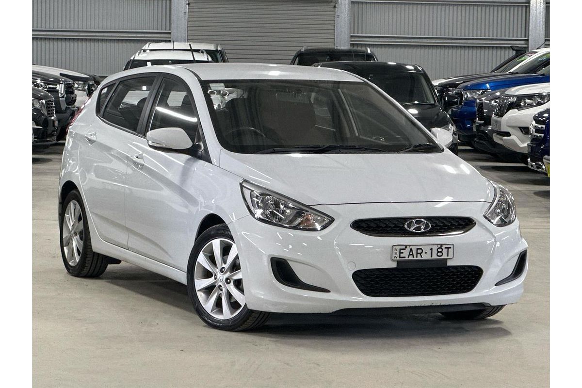 2018 Hyundai Accent Sport RB6