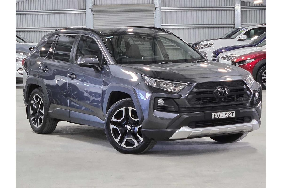 2021 Toyota RAV4 Edge AXAA54R