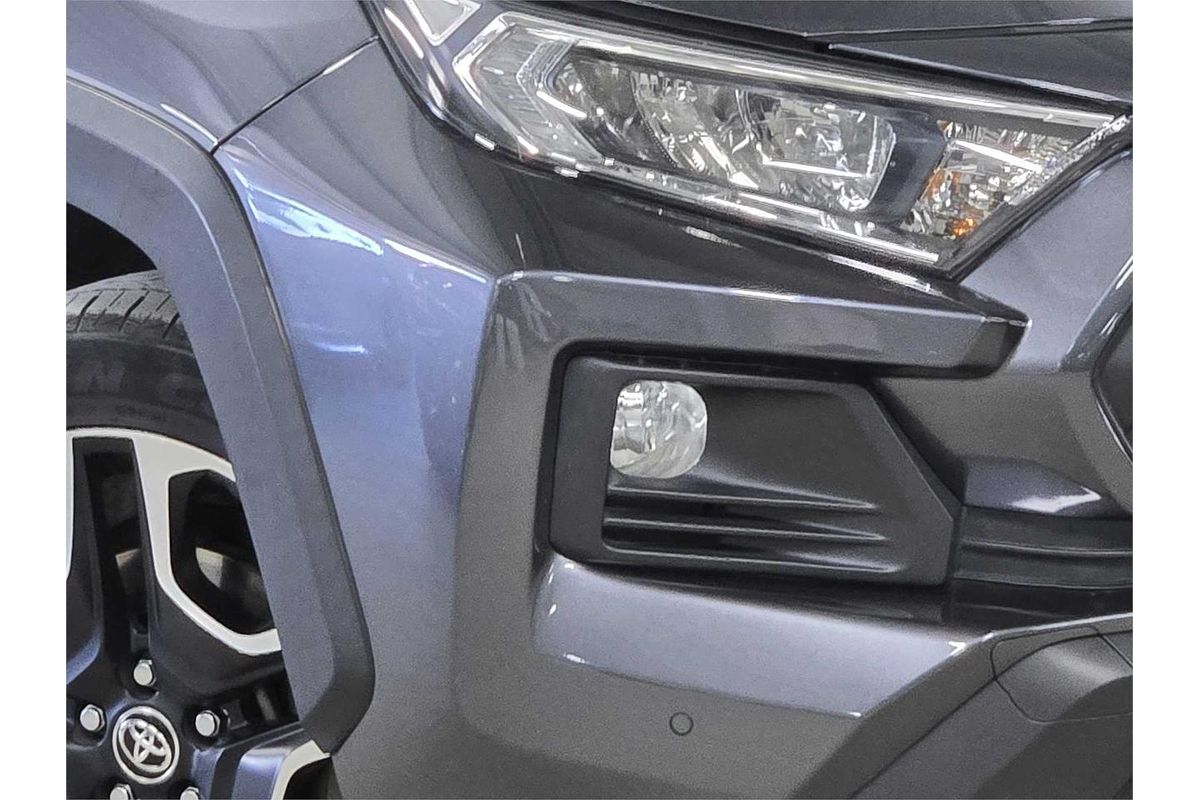2021 Toyota RAV4 Edge AXAA54R