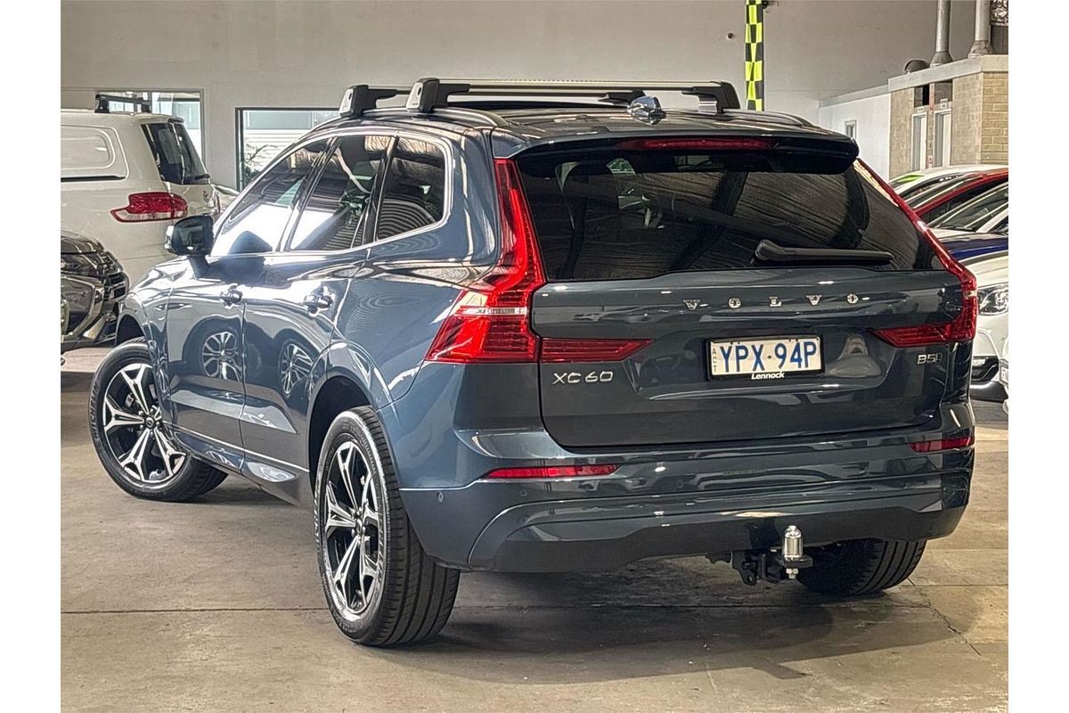 2021 Volvo XC60 B5 Momentum