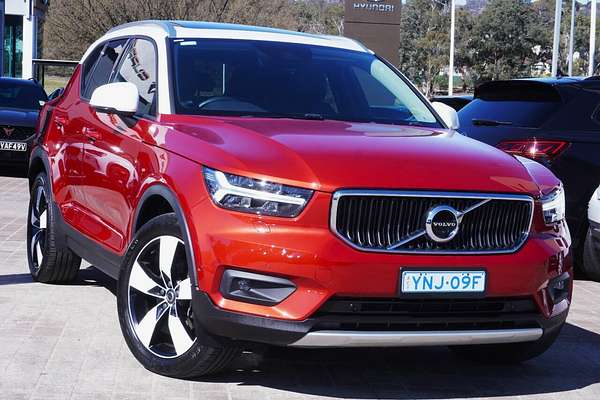 2018 Volvo XC40 T4 Momentum