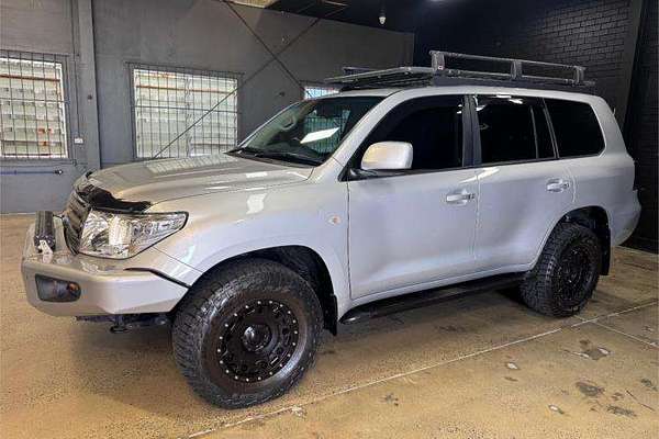 2007 Toyota Landcruiser Sahara VDJ200R