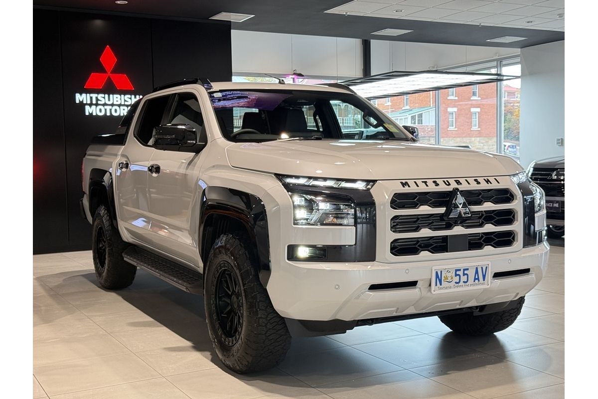 2025 Mitsubishi Triton GSR MV 4X4