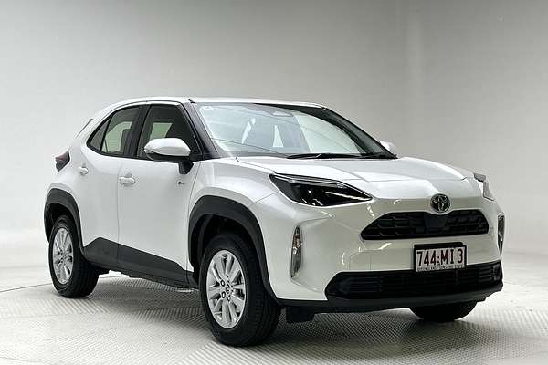 2024 Toyota Yaris Cross GX MXPJ10R thumb-0